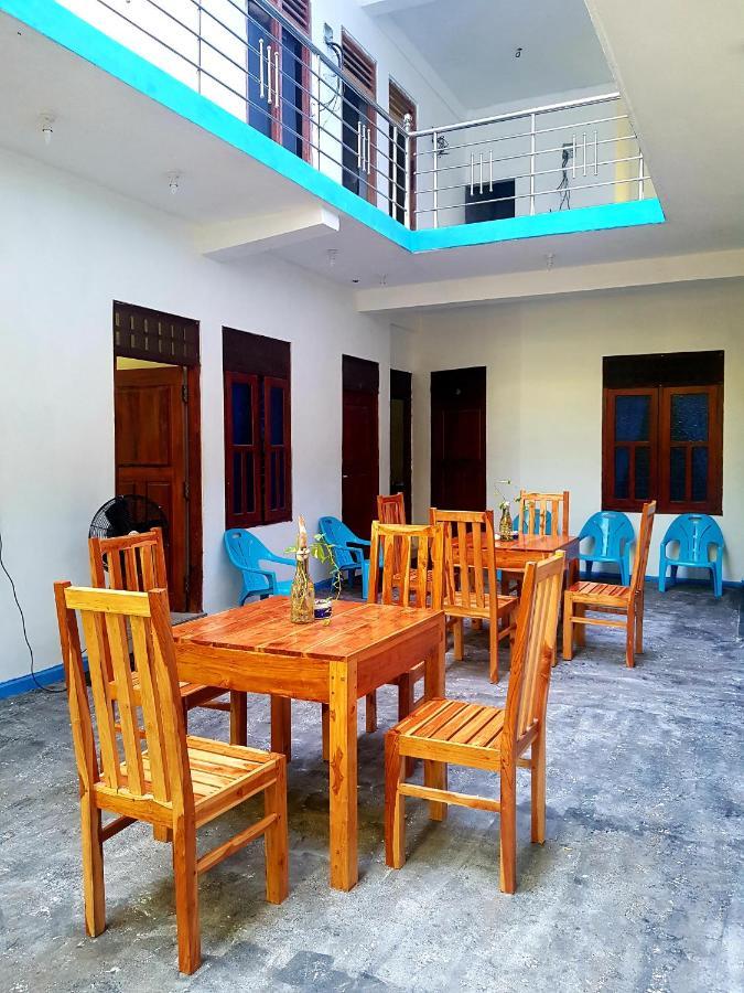 Natraj Guest House Triquinimale Exterior foto