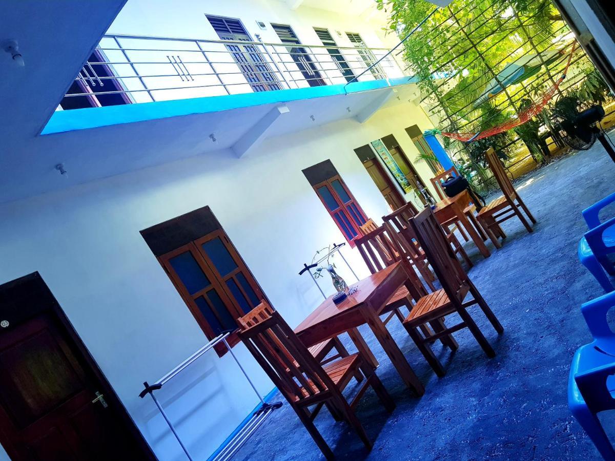 Natraj Guest House Triquinimale Exterior foto